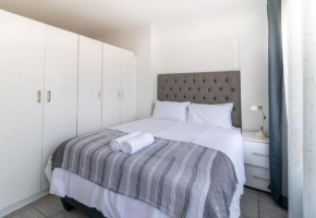 Wavecrest 301 Holiday Apartment